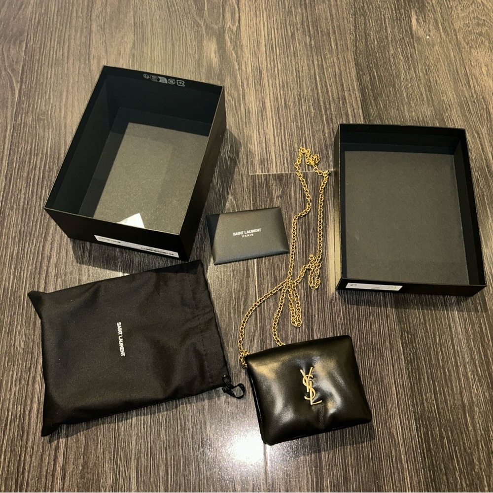Saint Laurent Calypso logo plaque leather bi-fold wallet on chain NEW